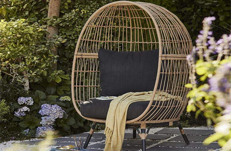 Wholesale Patio Furniture Factory Half Round Rattan Style Egg Chairs